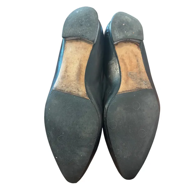 Vintage Y2K Manolo Blahnik Flats 37.5 Black Leather Embellished Cabochon‎ Pearl - Image 6
