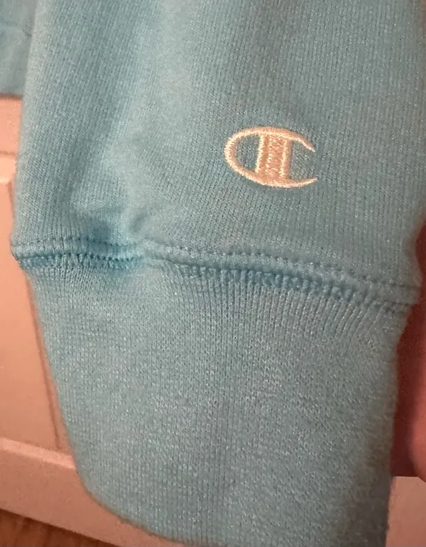 Champion Women’s Crewneck Sweatshirt - Image 5