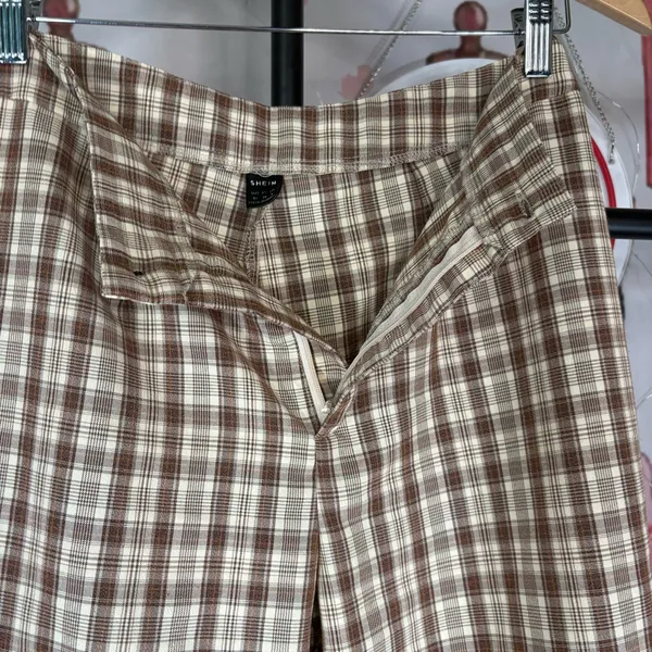 SHEIN Beige Plaid Wide-Leg Pants Sz M - Image 6