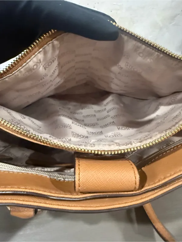 Michael Kors Kellen Acorn Medium Satchel Crossbody Saffiano Leather Bag ECU - Image 5