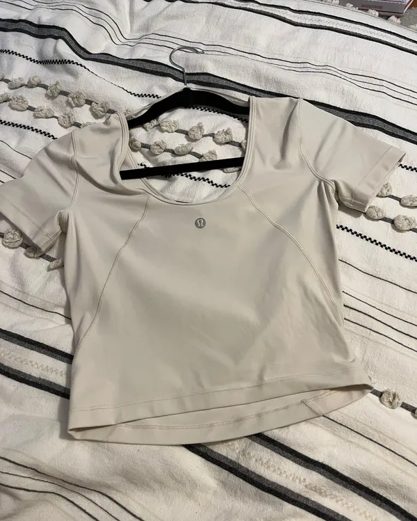 Lululemon Align Tee White Opal Size 4 - Image 3