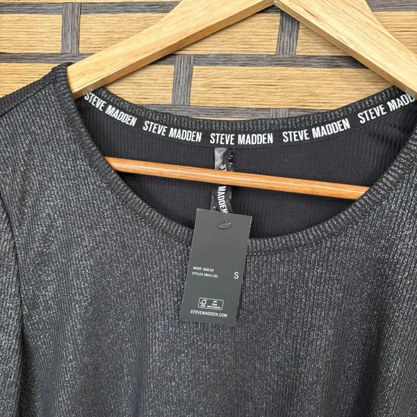 Steve Madden Black Shimmer Pajama Set Size‎ Small - Image 3