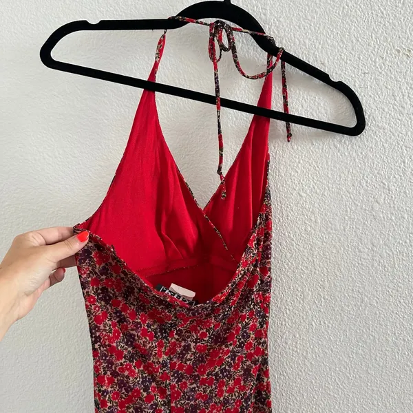 City Triangles Y2K Dainty Floral V-Neck Halter High Low Midi Dress Red Black Size - Image 2