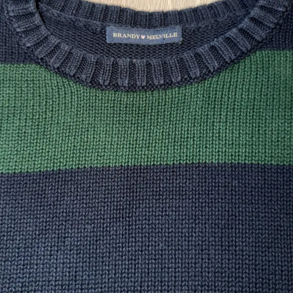 Brandy Melville sweater navy and green stripes - Image 3
