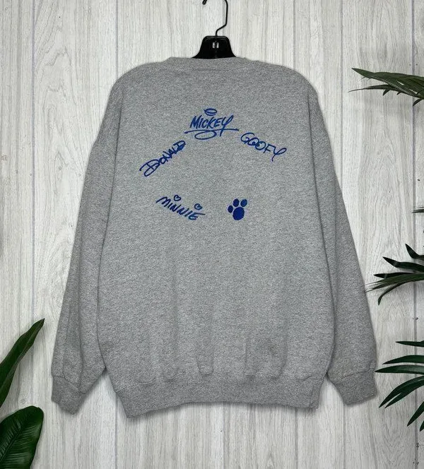 STAINED Vintage Disney Cruise Line Crewneck Sweatshirt Character Signatures XL - Image 3