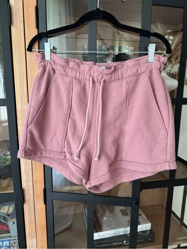 Abercrombie soft a&f sweat shorts paperbag waist high rise mauve dusty rose - Image 2