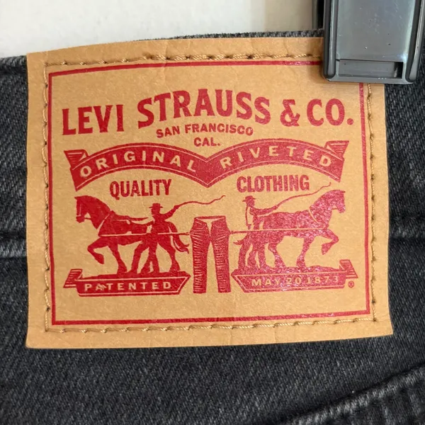 Levis 501 Original Cropped Jeans Faded Black High Rise Button Fly 72693-0134 W32 - Image 9