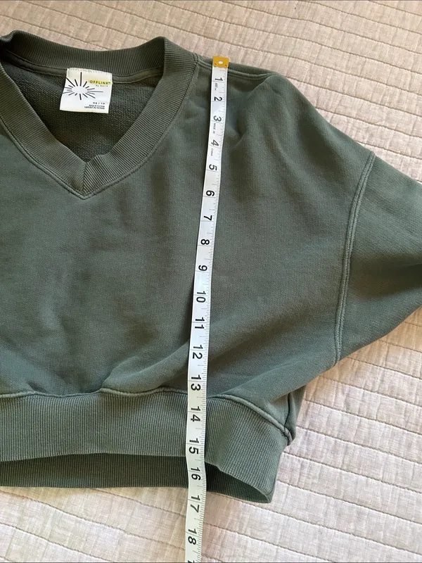 OFFLINE By Aerie Throw-Back green Cropped V Neck Sweatshirt XS oversized - Image 8