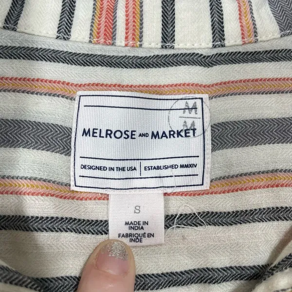 Melrose & Market Women's White Striped Button Up Top - Size Small - Long Sleeves - Image 4