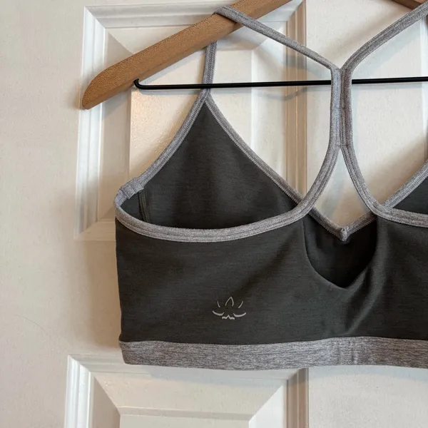 Beyond Yoga Sports Bra - Image 4