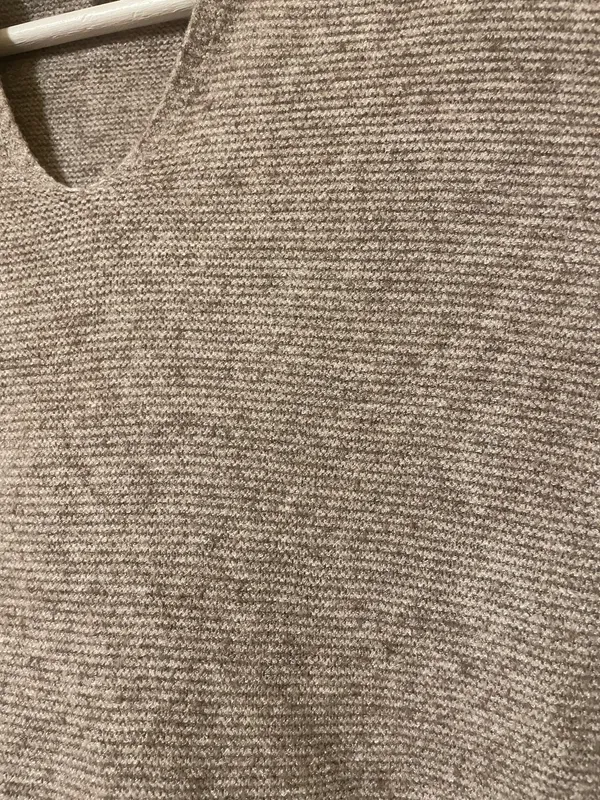 Pinch Taupe V-Neck Hooded Pullover Sweater Size Small - Image 6