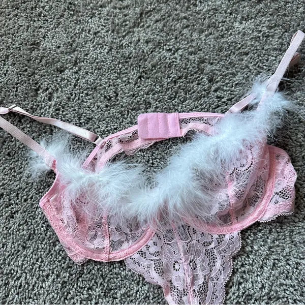 Pink Lace Lingerie Set - Image 2