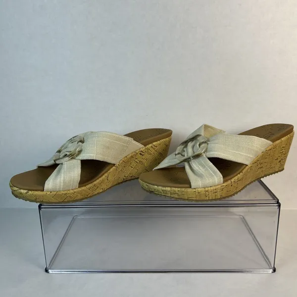 Skechers Cali Luxe Foam Women's Sandals Size 8 Beige Excellent Condition - Image 3