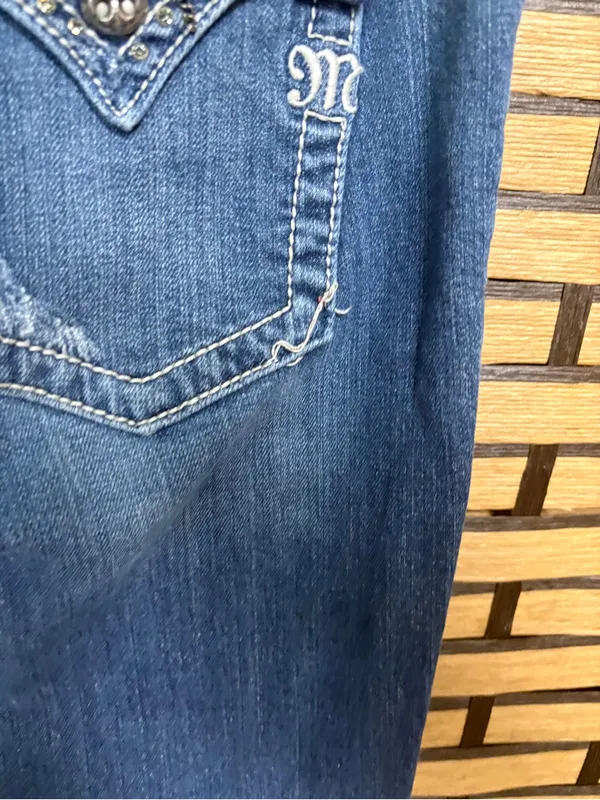 Miss Me Bootcut Jeans Size 31 - Image 5