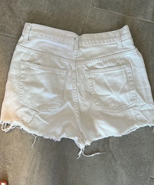 Signature 8 White Jean Shorts - Image 3