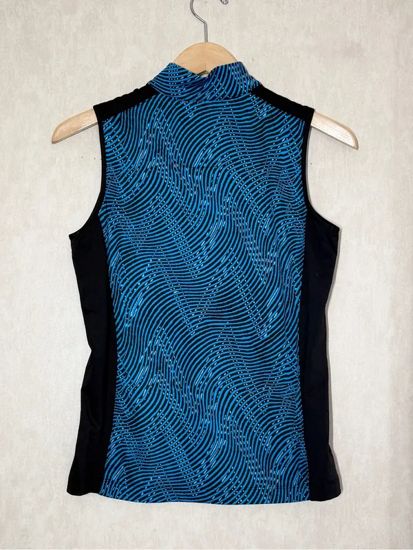 Tail Women’s Sleeveless Mock Neck 1/4 Zip Shirt Top Golf in Zig Zag Print Blue S - Image 4