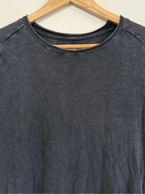 Free People We The Free Be My Baby Tee Size Large 100% Cotton Raw Hem - Image 5