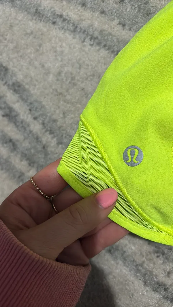 Lululemon 2.5" Hotty Hot Shorts - Image 4