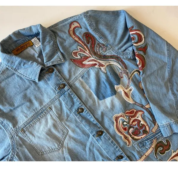 Erik‎ Stewart Vintage Denim Jacket Womens L Floral Embroidered Boho Size 2 - Image 4