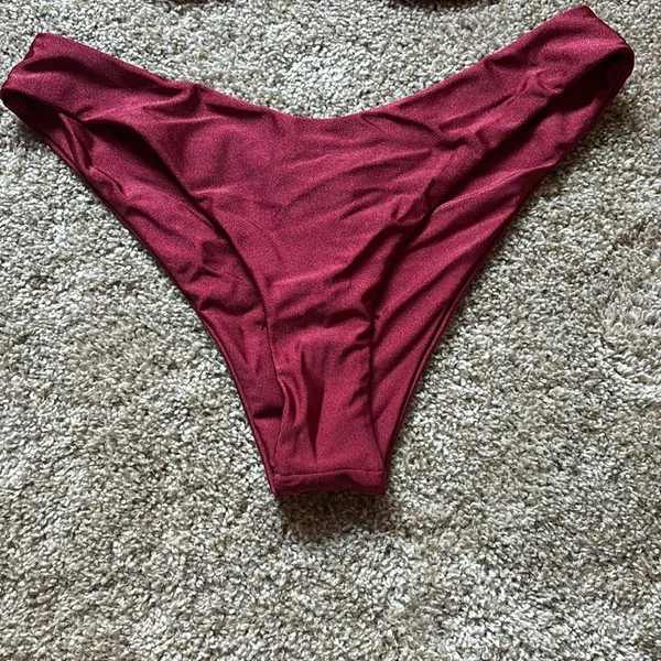 SheIn Bikini Clam Shell Set - Image 3