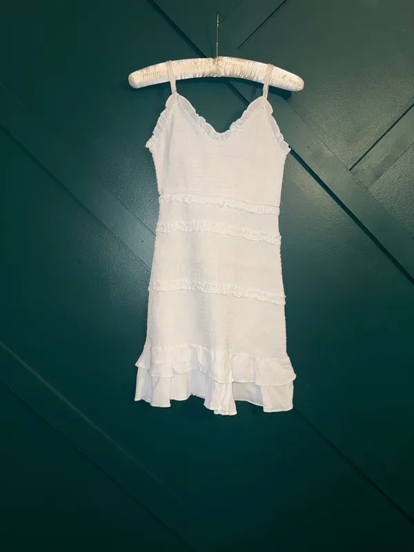 Olivaceous White Ruffle-Trim Sleeveless Mini Dress - Image 4