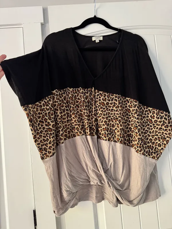 Umgee Short Sleeve Shirt - Image 2