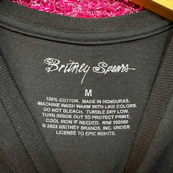 Britney Spears Pop Star Black Tshirt size Medium - Image 4