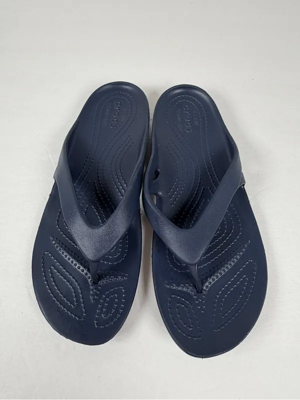 Crocs Iconic Comfort Flip Flops Women’s Size 8 Navy Blue Lightweight Sandals - Image 3