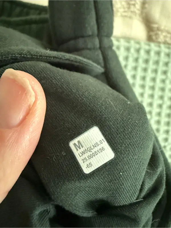 Lululemon Scuba Mid-Rise Oversized Jogger *Regular size M - Image 4