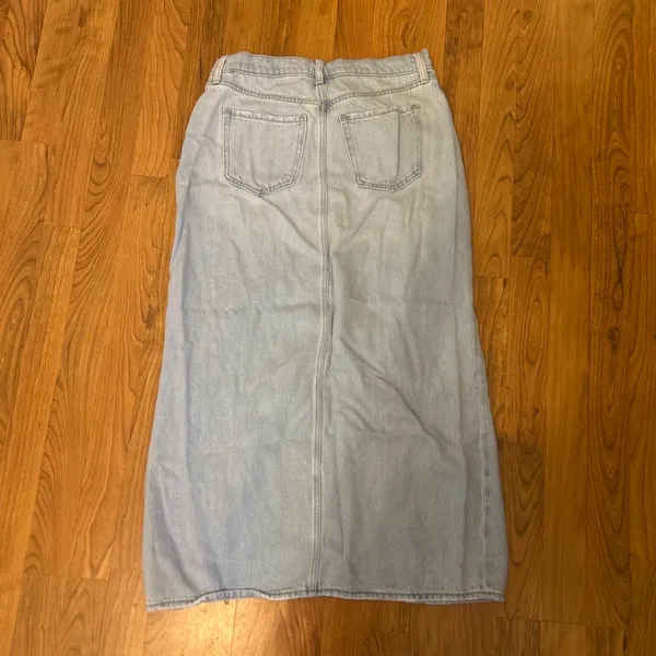 Old Navy Denim Skirt  - Image 2