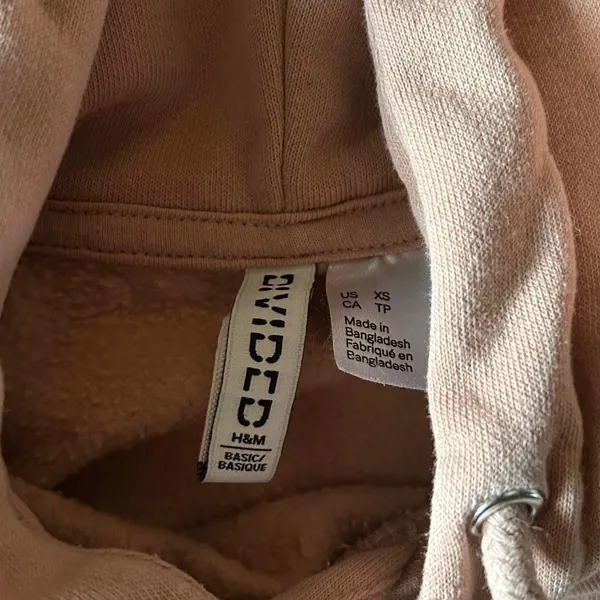 H&M pink hoodie - Image 4