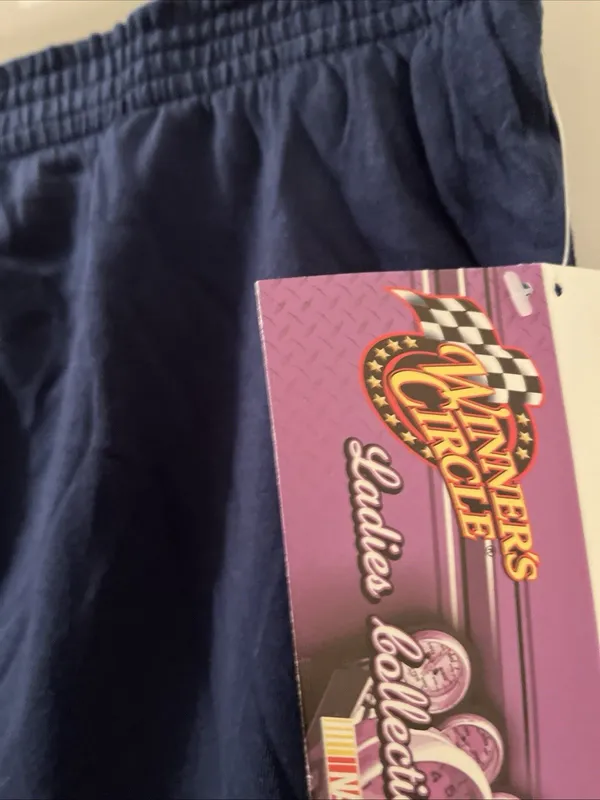 Jeff Gordon Nascar Winners Circle Women's Juniors Blue Shorts Size Medium (7/9) - Image 5