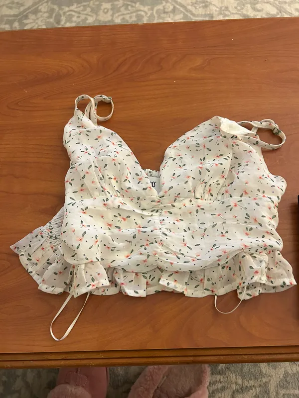 Princess Polly Runched Floral Top - Image 2