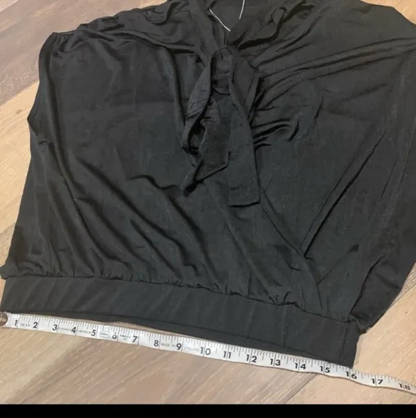 NWOT Zara surplice black neck tie top size M - Image 8