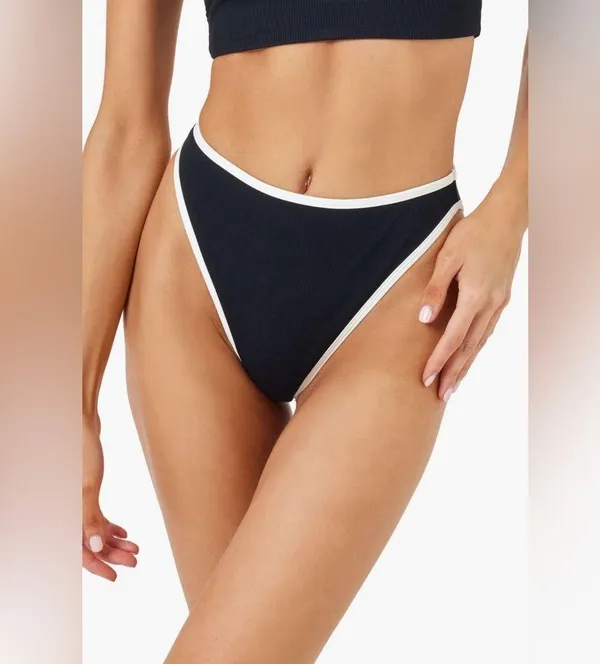 L*Space Adalyn Contrast Top, Size medium, $99 - Image 4