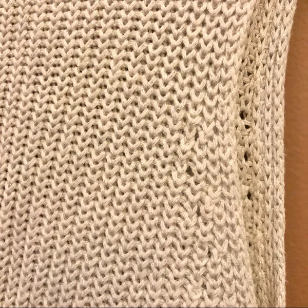 Lilly‎ Pulitzer Jaya Sweater V Neck Pom Pom Tank Top Metallic Grey XS - Image 7