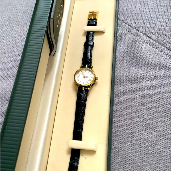 Ladies GUCCI SHELLY LINE watch 🔥🔥🔥 - Image 12