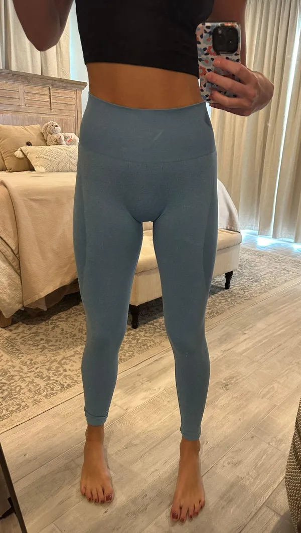 NVGTN Seamless Contour Leggings - Image 4