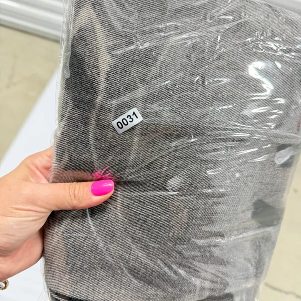 Acid Wash Wide Leg Paneled Denim Jeans Gray Streetwear Measurements in Photos - Image 10