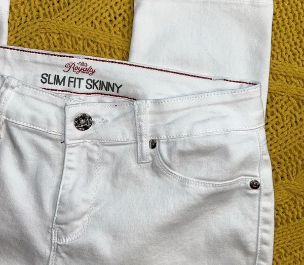 Royalty For Me Size 8 Slim Fit Skinny Jeans - Image 2