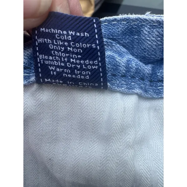 Madison Denim Women's Low Rise Flare Leg Distress SZ 7/8 Dark Stitch Embroidery‎ - Image 15