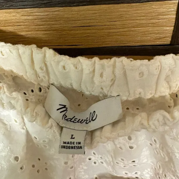 Madewell Ivory Eyelet Crop Top Size Large‎ - Image 6