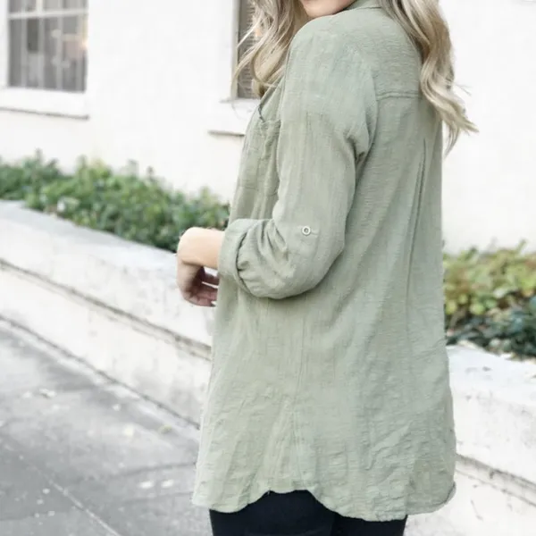 ✨ OLITA CRINKLE OLIVE BUTTON DOWN TOP✨ Green Size M - Image 2