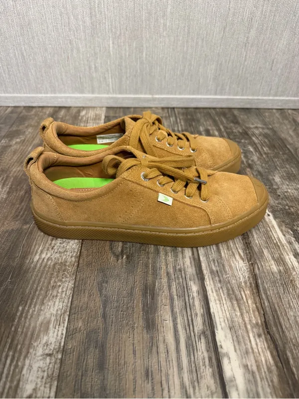 Cariuma Women’s Suede Sneaker in Tan Size 9 - Image 14