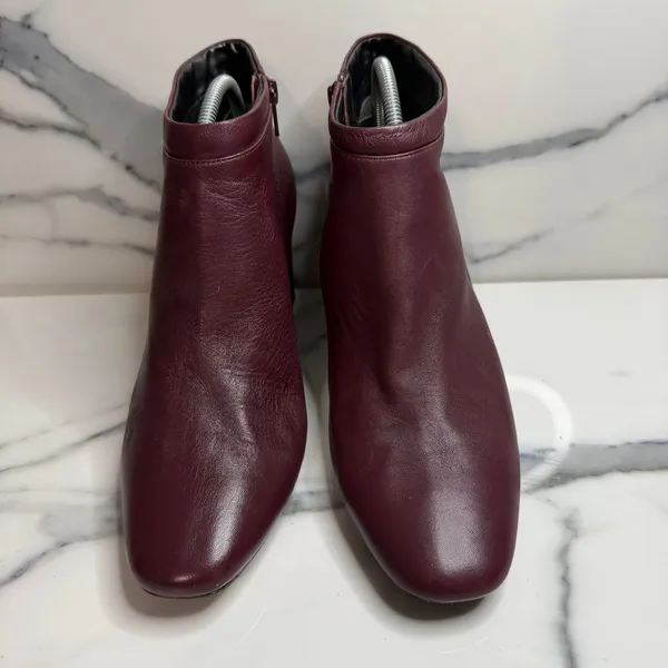 Aerosoles Burgundy Leather Head North Boots Sz 10 Comfort Classic Minimalist - Image 2