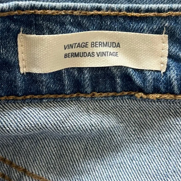 Universal Threads Vintage Bermuda Shorts - Size 8/29R - Image 5