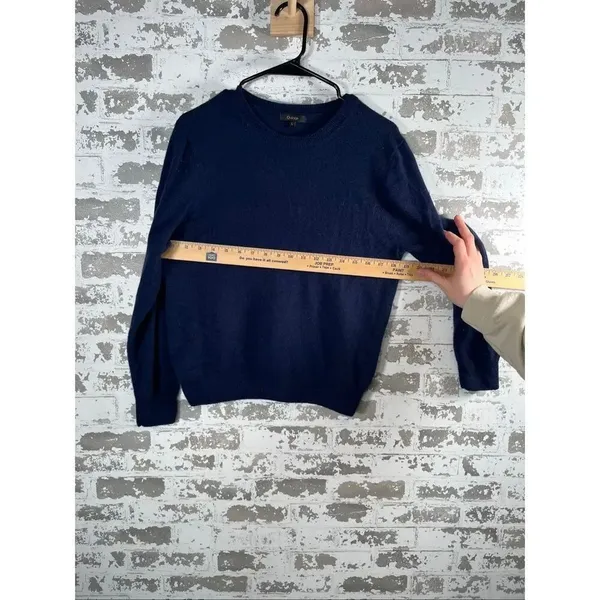 Quince | women cashmere navy blue crewneck sweater - Image 4