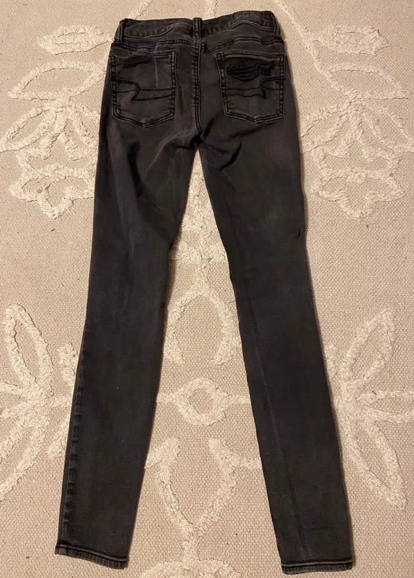 Jeans - Image 2