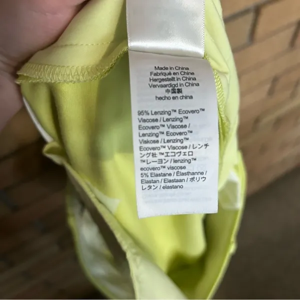 NWT J. Crew High-Rise Trouser Short Bright Green/Yellow Women’s Size 6 - Image 5