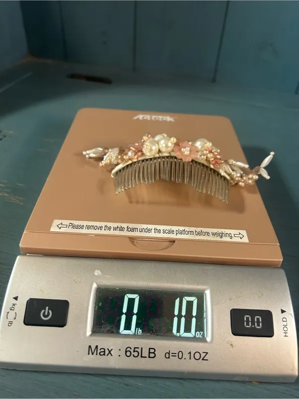 Handmade Pearl and Pink Floral Bridal Hair Comb - Vintage 1980’s - Image 8